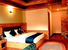 Hotel Nayra, hotel v destinaci Manāli