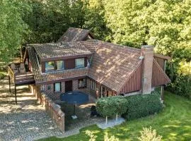 Amazing Home In Asperup