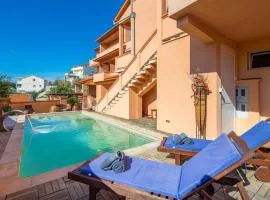 Awesome Apartment In Kampor With Wifi