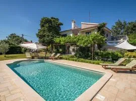 Awesome Home In Krnica