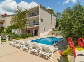 4 Bedroom Stunning Home In Kucice