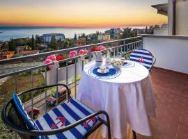 2 Bedroom Amazing Apartment In Lovran, hotel di Lovran