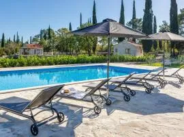 Lovely Home In Gruda With Wifi