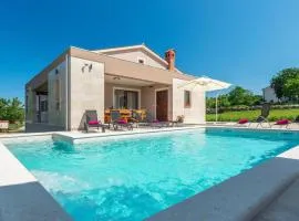 Luxurious Home In Orihi