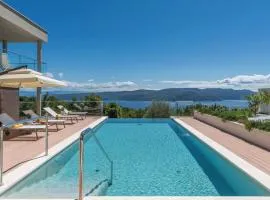 Gorgeous Apartment In Plomin