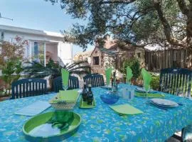 Two-Bedroom Apartment In Supetar