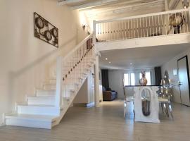 MANTICA CATTANEO APPARTAMENT