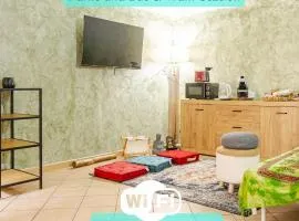 Solo per oggi! Zen House nel Centro con Free Parking e Check-In 24 7 - Vicino alla Stazione del Treno e dei Bus - Con Netflix & DisneyPlus