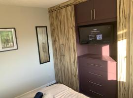 The Nest - Cosy Rooms, hotel di Harwood