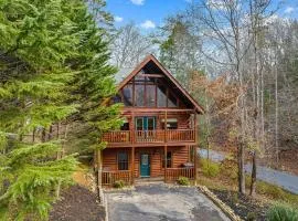 NewListing 1mile Parkway, GameRoom, HotTub, BBQ, Sleeps 14, 5 Bedroom with attached Bath, PET Friendly