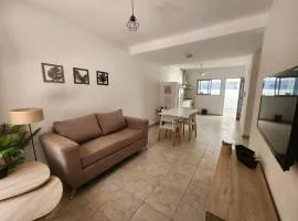 Departamento con cochera cerca del centro en Mendoza