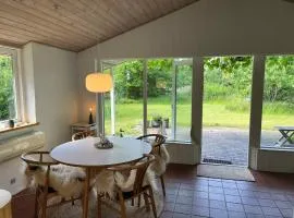 Cosy Summer Cottage Glose To Sandy Beach!