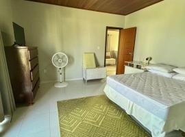 Linda Casa Na Barro Do Jacúipe, hotel i Camacari