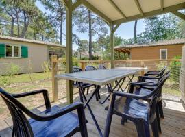 3 Bedroom Nice Home In La Faute-Sur-Mer, hotel in La Faute-sur-Mer