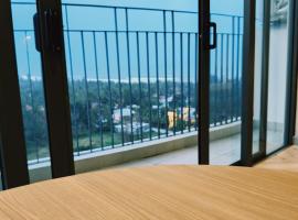 Luxstay apartment Swimming pools and private beach, hotel v destinaci Dien Ban