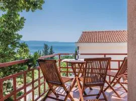 Cozy Apartment In Njivice With Wifi