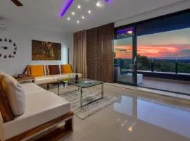 2 Bedroom Amazing Apartment In Liznjan