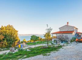 Stunning Apartment In Gondolici, Hotel in Hrvatini