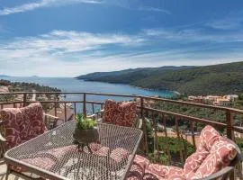 Two-Bedroom Apartment In Rabac