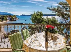 2 Bedroom Awesome Apartment In Banjol