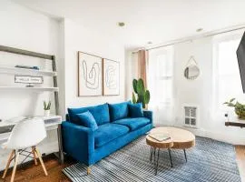 69-3A Modern Holiday Getaway 1BR Prime Lower East Side Brand New