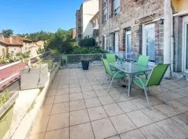 Awesome Apartment In Saint-Étienne