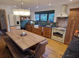 Cedar Lodge, hotel em Bowness-on-Windermere