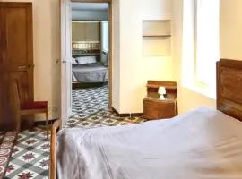 Appartement spacieux à Bessèges - Vue montagne et terrasse