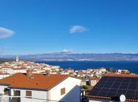1 Bedroom Beautiful Apartment In Vrbnik