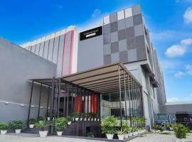 Super Townhouse Gomti Nagar Matiyari, hotel v destinaci Chinhat