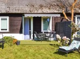 Pet Friendly Apartment In Rzewnie