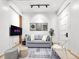 Family Apartment By The Beach with Kitchen Netflix Station 3 Beachfront