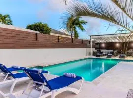 5 minutes to Eagle Beach Blue Lagoon by Bocobay