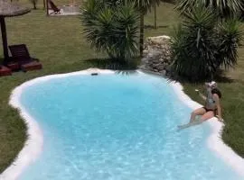 Complejo "La Roca" - Cabañas y Hospedaje