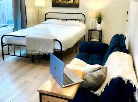 Studio Modern luxe apartment