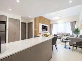 EMAAR GRANDE - Elegant 1 Bedroom Apartment - Infinity Pool - 1min to Dubai Mall and Burj Khalifa