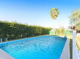 Awesome Home In Los Palacios