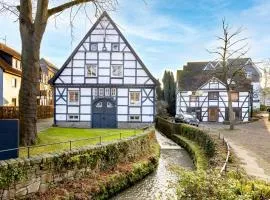 MOLA Apartments-Historische Ferienwohnung im Bachviertel Herdecke Zentrum für 3 Personen-Gratis Parkplatz-Highspeed WLAN-auch für Langzeit geeignet