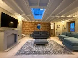 Rose Cottage, Luxury cottage, sleeps 16