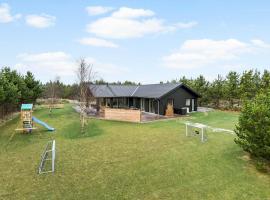 Beautiful Home In Jerup With Wifi, hotel em Jerup