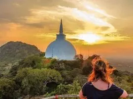 Green cabin mihintale