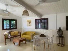 La Case Creole relookée, 2 chambres, plein centre-ville