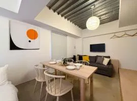 b hotel Arts Dobashi - Beautiful Apt in the Heart of the City