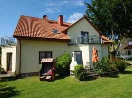 Ferienwohnung Koserow, hotel familiar en Ostseebad Koserow