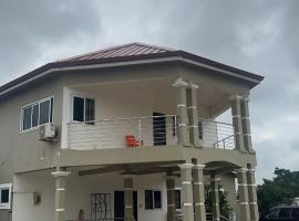 ElRuzer, hotel v destinaci Ada