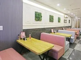 Hotel Aman Imperial Just a Minute Away From New Delhi Railway Station and Connaught place