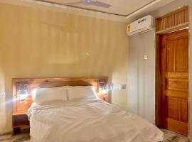 Winneba, hotel in Kwenue