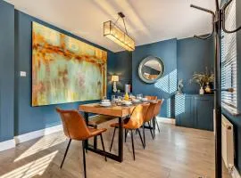 Luxury Cromer cottage with hot tub & log burner in Town