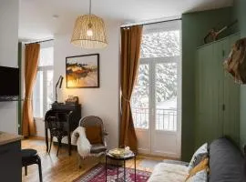 Nid douillet avec balcon et vue montagne Mt Dore
