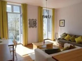 Funky, affordable mountain apartment